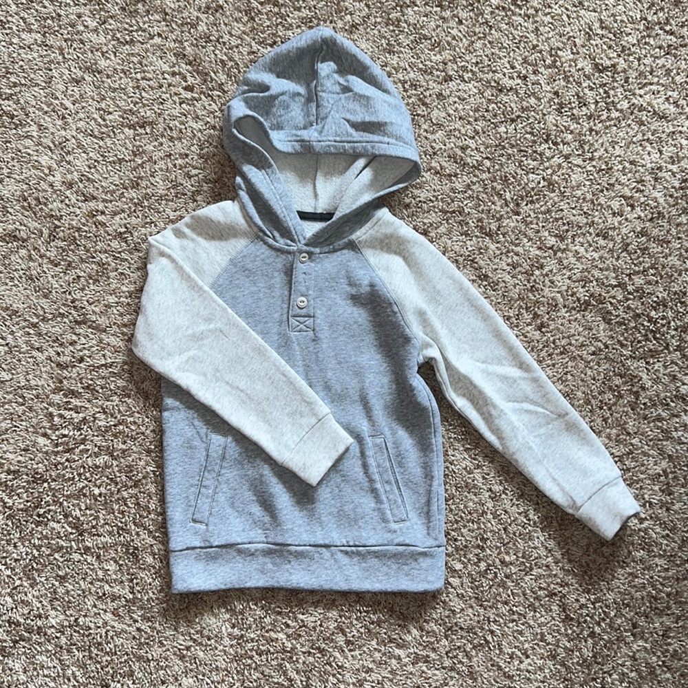 Old Navy Sweatshirt